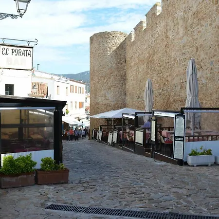 Дом отдыха Casa Blanca 34 - Piscina Y Playa Privada Wifi Тосса-де-Мар